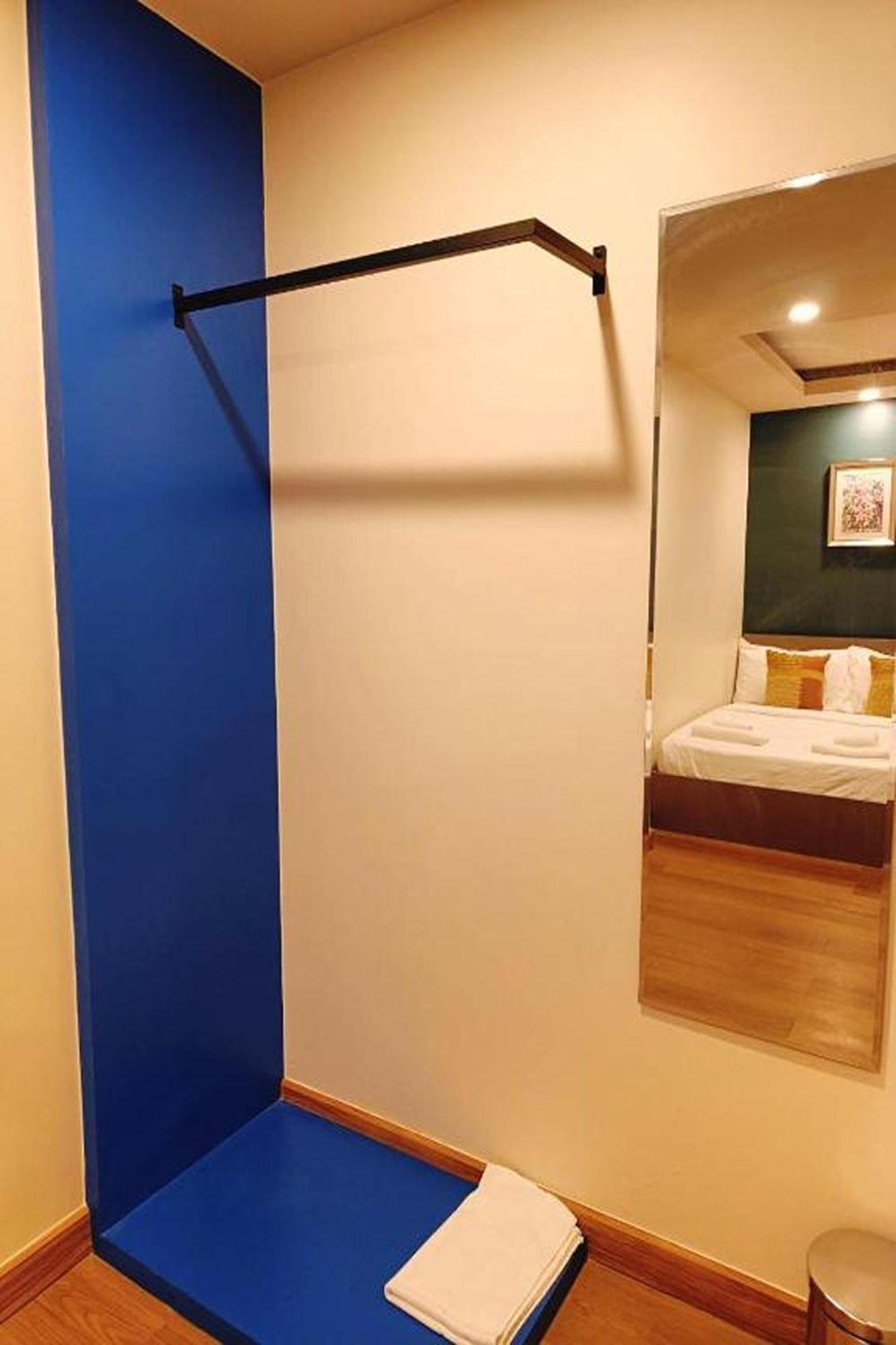 Ployburi Boutique Hotel Chanthaburi Bagian luar foto