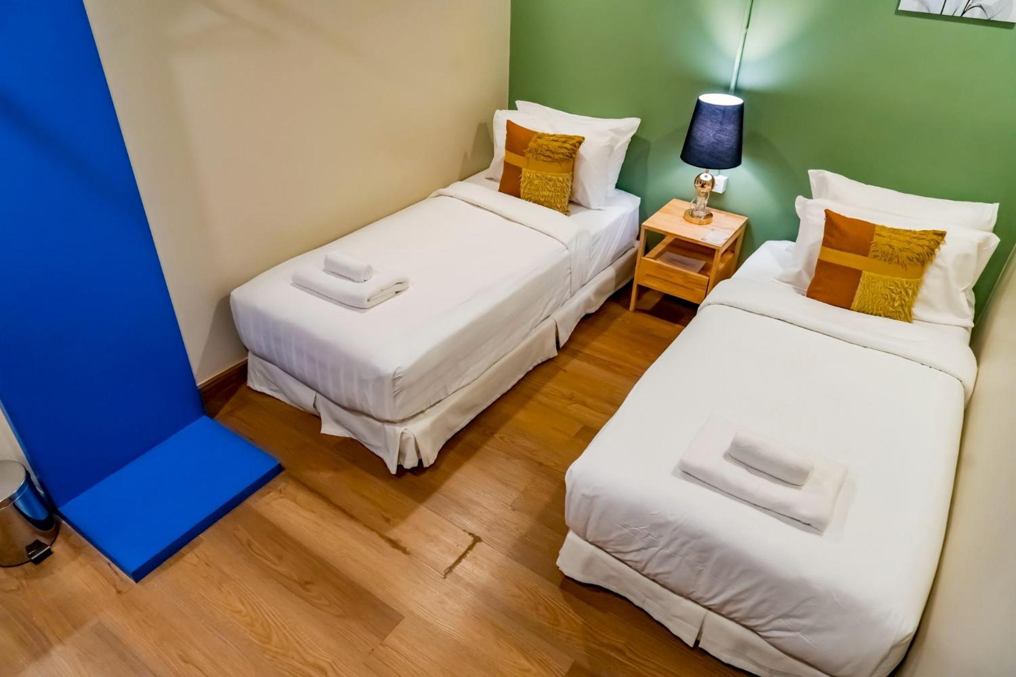 Ployburi Boutique Hotel Chanthaburi Bagian luar foto